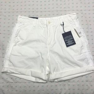 Gap Womens Girlfriend Chino Shorts Sz 02 NWT